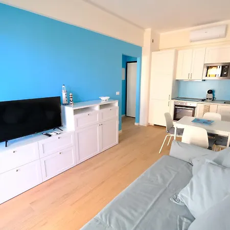 Perla Blu By Portofinovacanze Апартаменты Рапалло